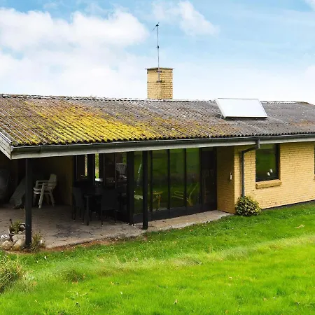6 Person Holiday In Vakantiehuis Fur